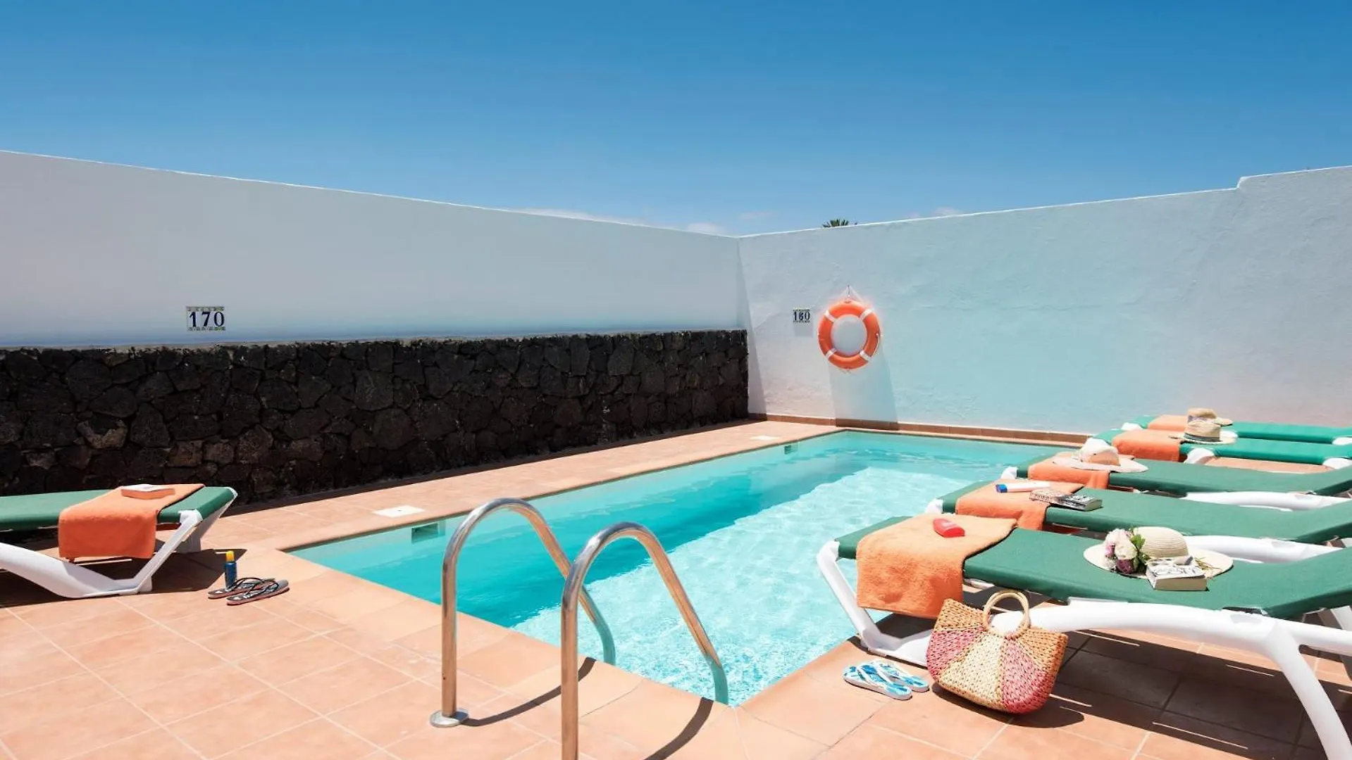 Villa Manrique By Villa Plus Playa Blanca  0*, Playa Blanca (Lanzarote) Spanien